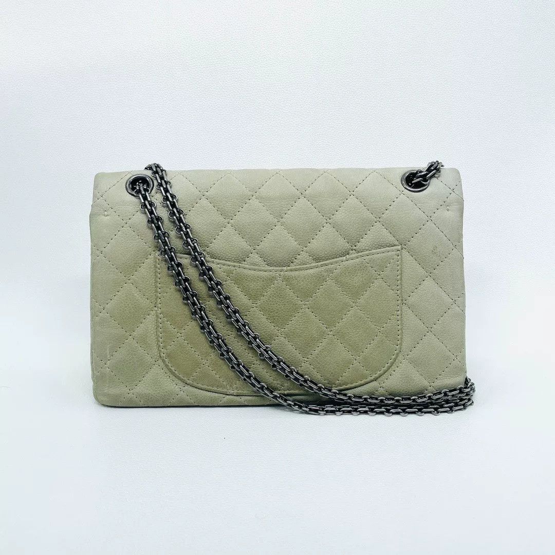 Chanel Pre-loved Bag Very good condition Size ONE SIZE - 2 Thumbnail