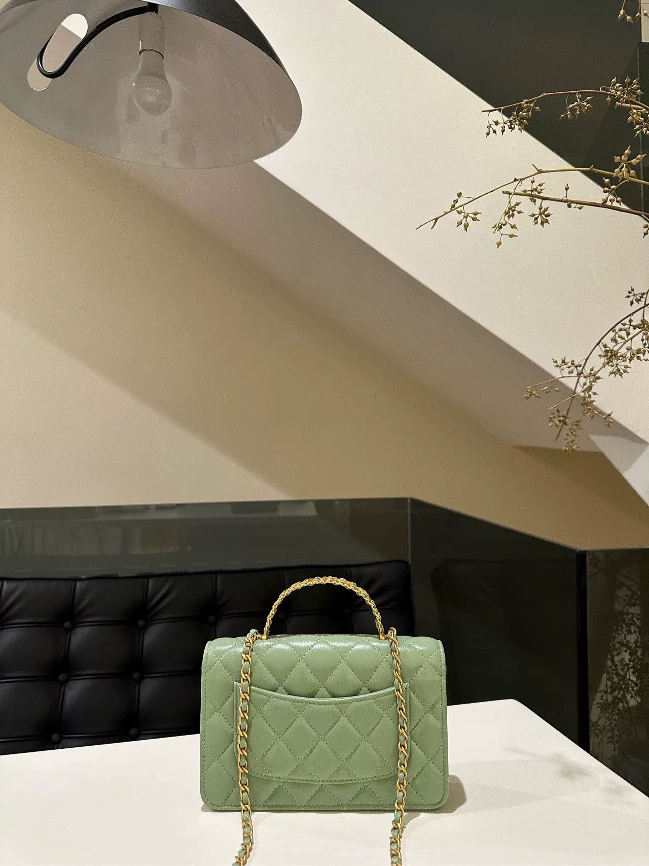 Chanel Pre-loved Bag Very good condition Size ONE SIZE - 4 Thumbnail