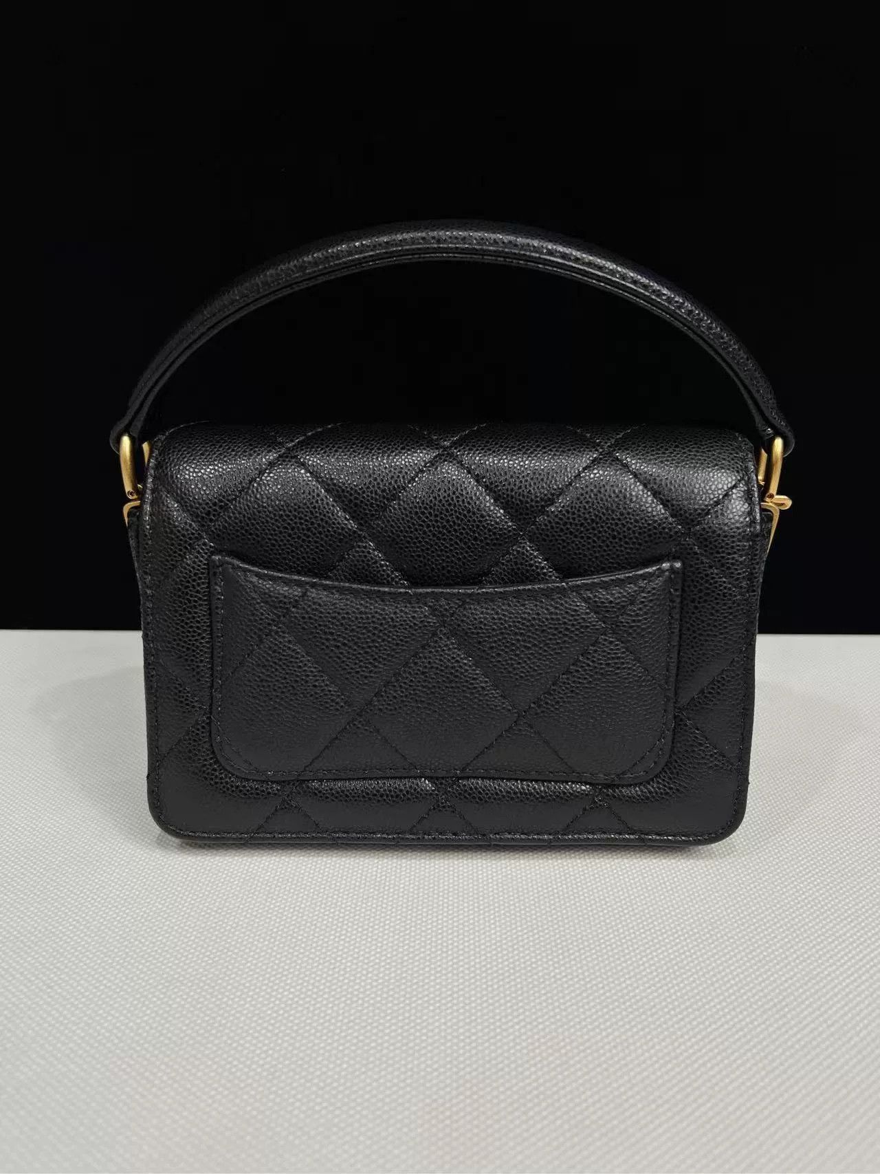 Chanel Pre-loved Bag Very good condition Size ONE SIZE - 3 Thumbnail
