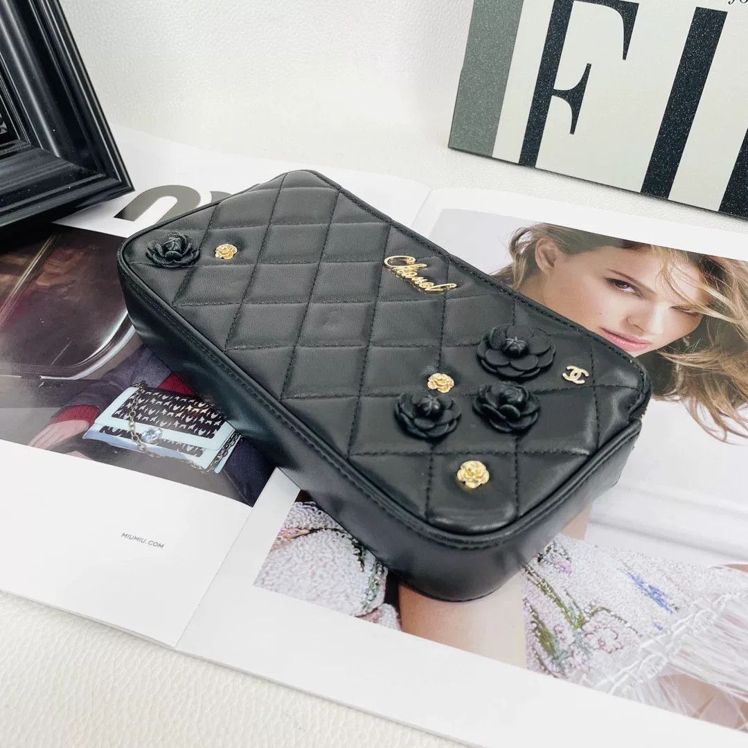 Chanel Pre-loved Bag Very good condition Size ONE SIZE - 4 Thumbnail