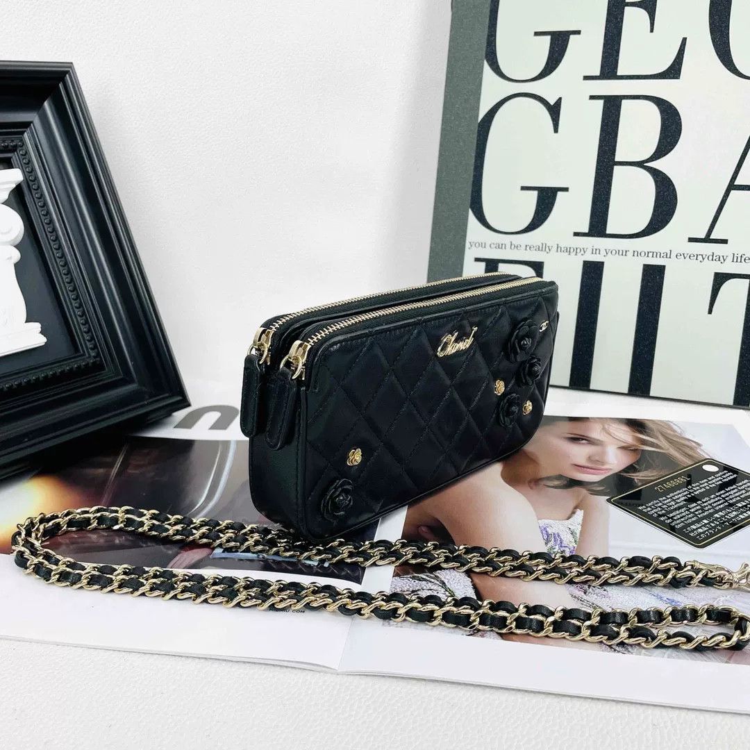 Chanel Pre-loved Bag Very good condition Size ONE SIZE - 2 Thumbnail