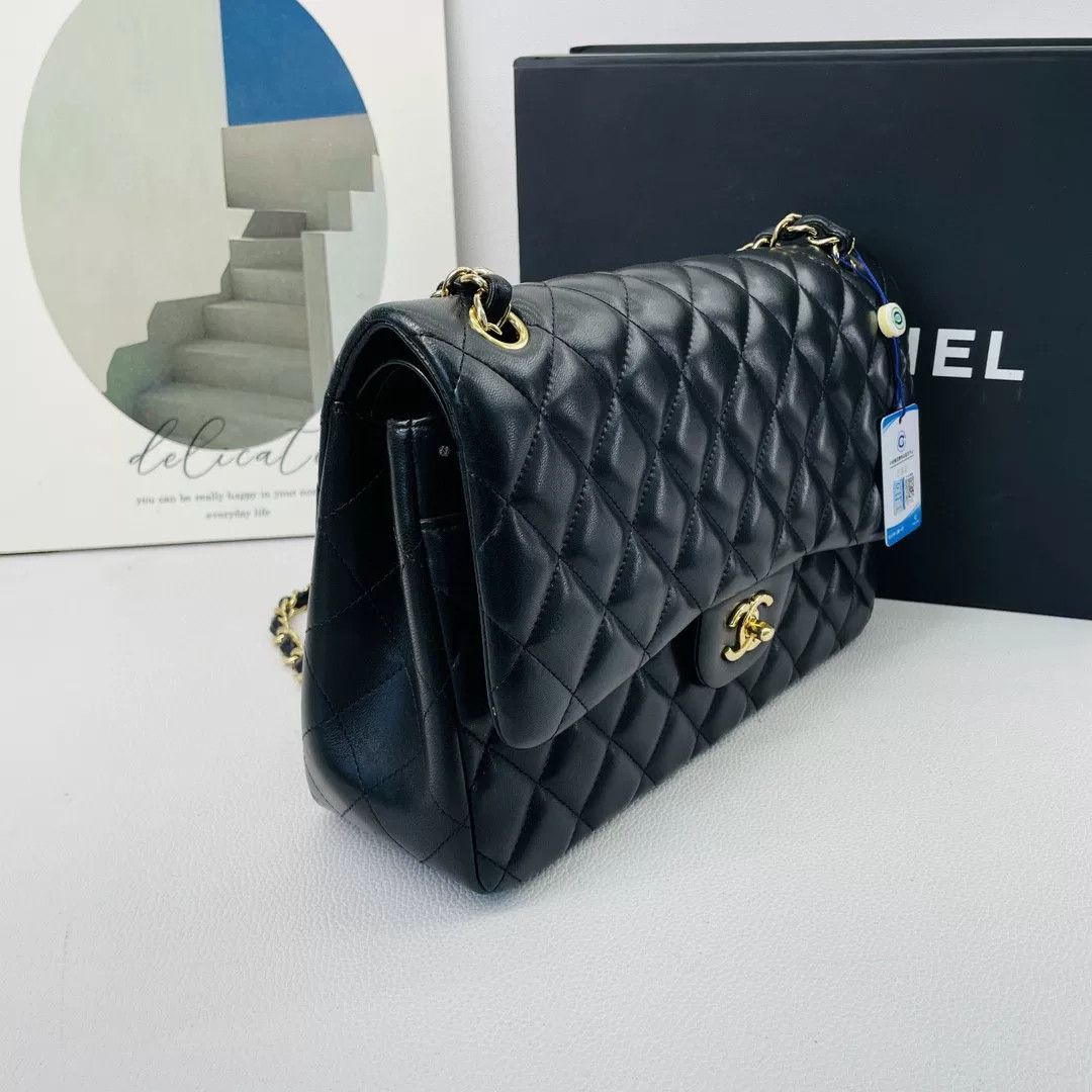 Chanel Pre-loved Bag Very good condition Size ONE SIZE - 3 Thumbnail
