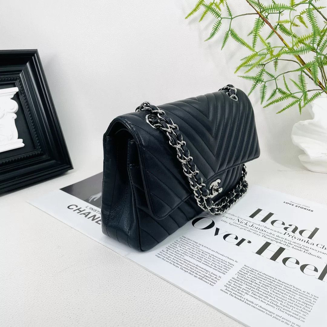 Chanel Pre-loved Bag Very good condition Size ONE SIZE - 3 Thumbnail