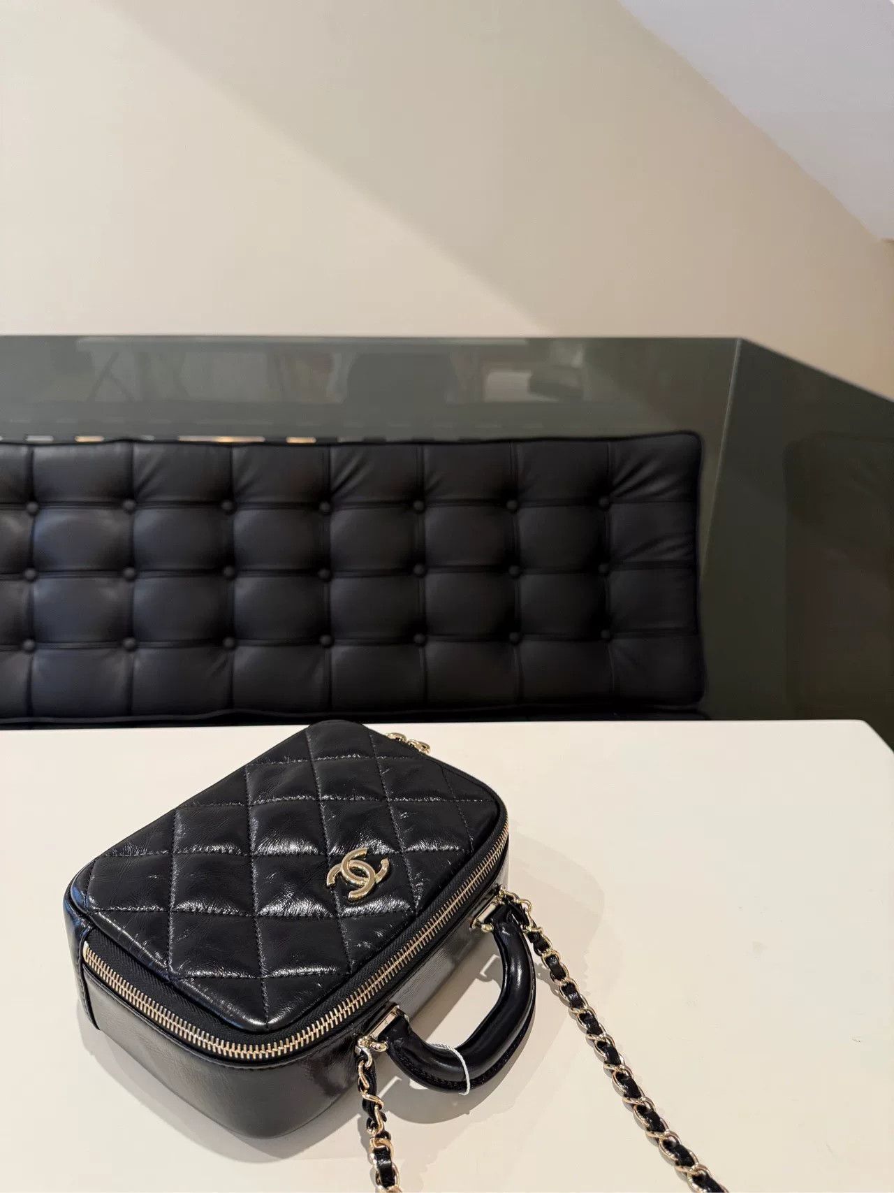 Chanel Pre-loved Bag Very good condition Size ONE SIZE - 6 Thumbnail