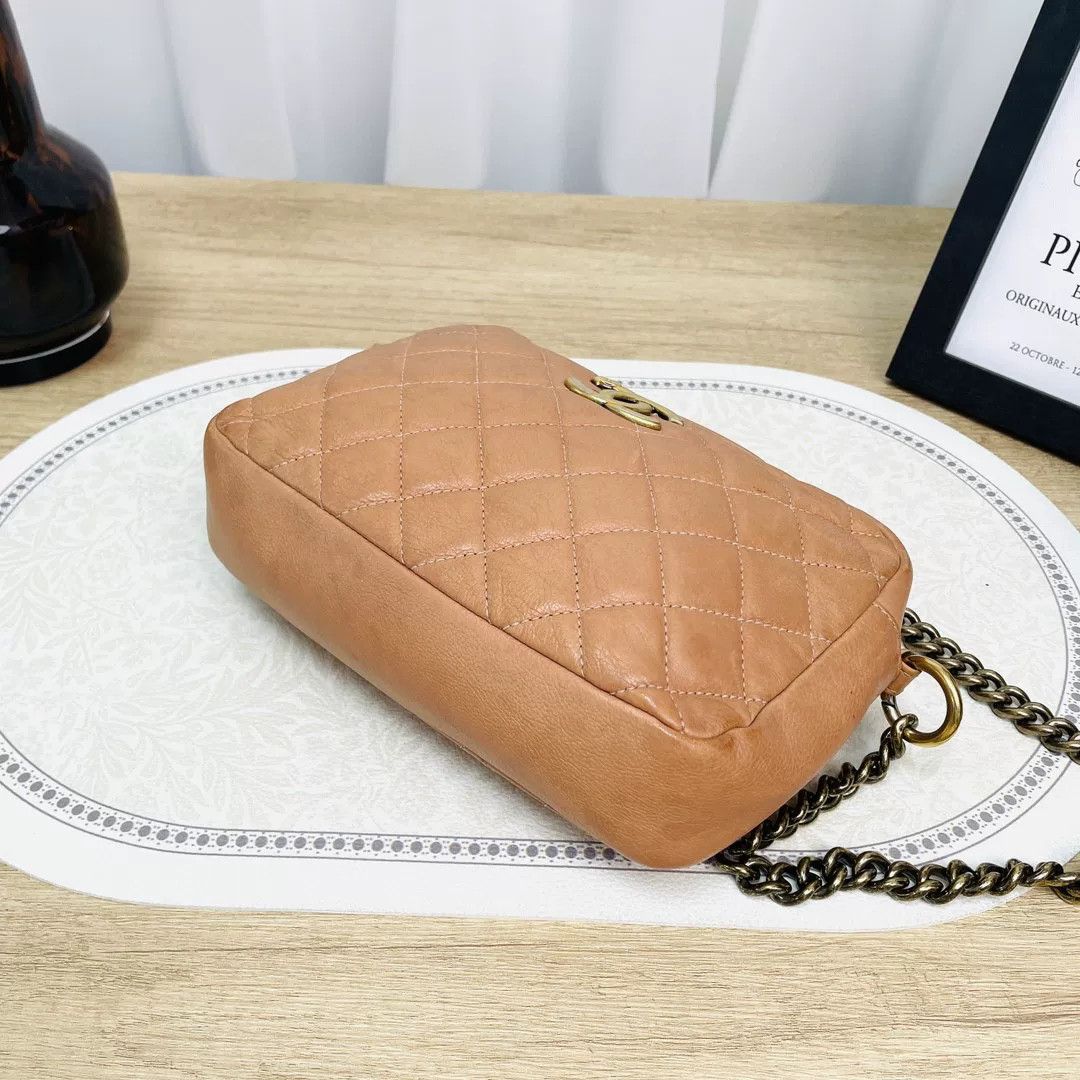 Chanel Pre-loved Bag Very good condition Size ONE SIZE - 3 Thumbnail