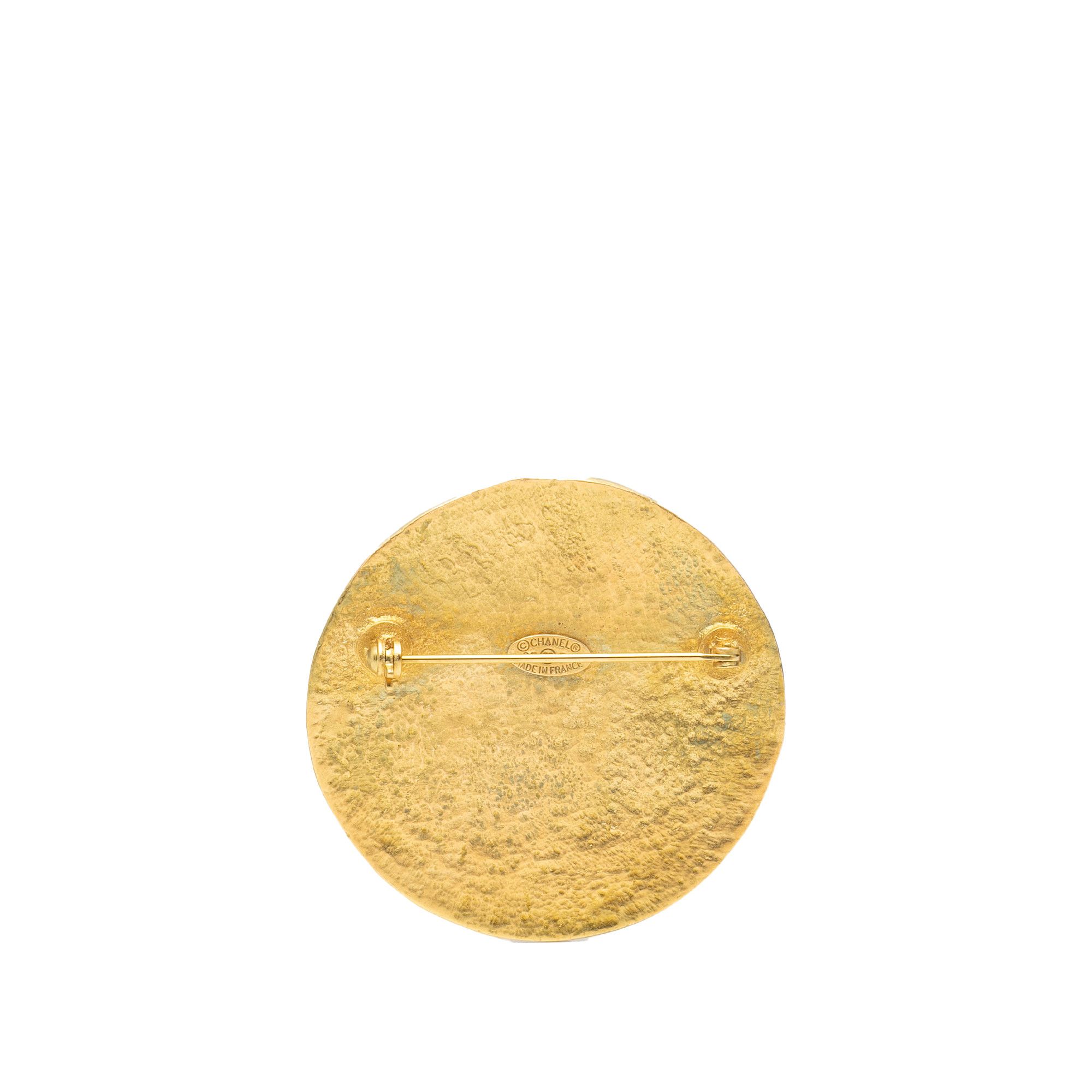Chanel Chanel CC Gold Plated Round Brooch Size ONE SIZE - 2 Thumbnail