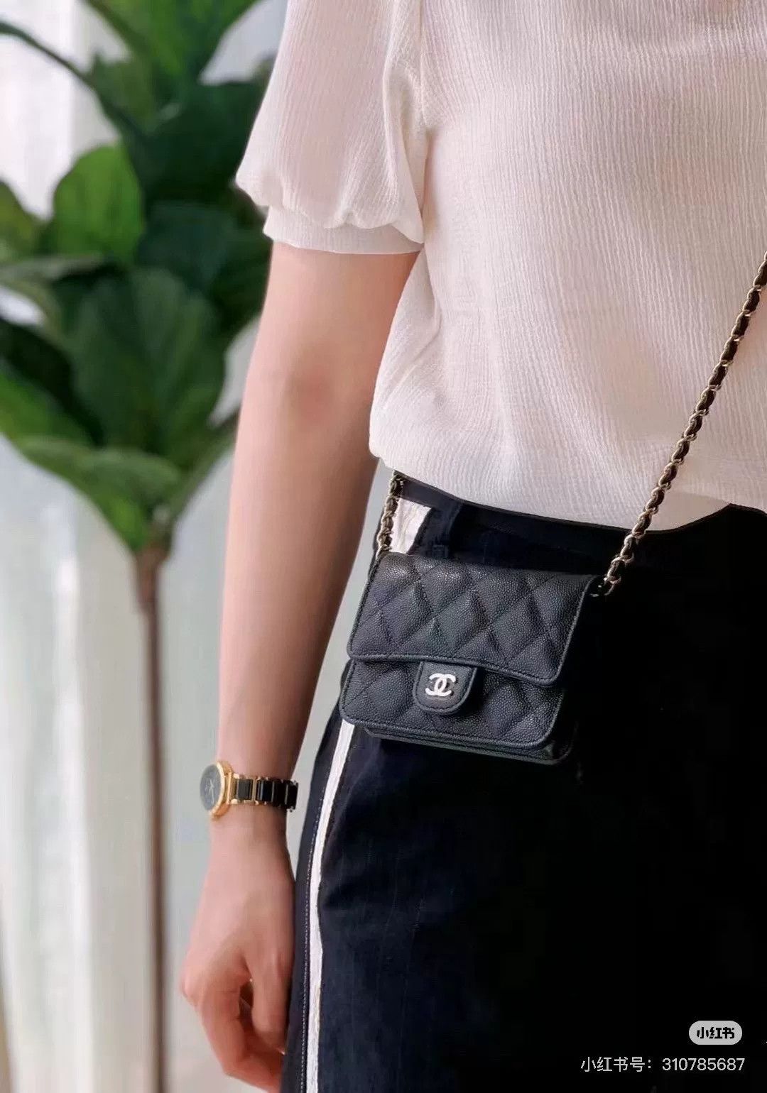Chanel Pre-loved Bag Very good condition Size ONE SIZE - 5 Thumbnail