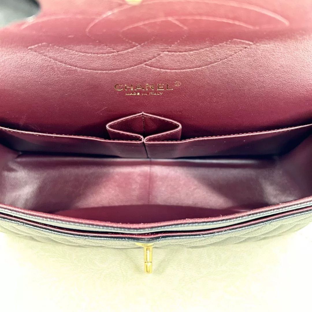 Chanel Pre-loved Bag Very good condition Size ONE SIZE - 4 Thumbnail
