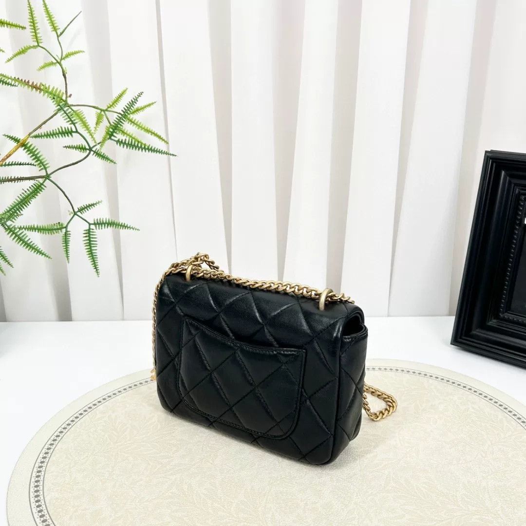 Chanel Pre-loved Bag Very good condition Size ONE SIZE - 3 Thumbnail