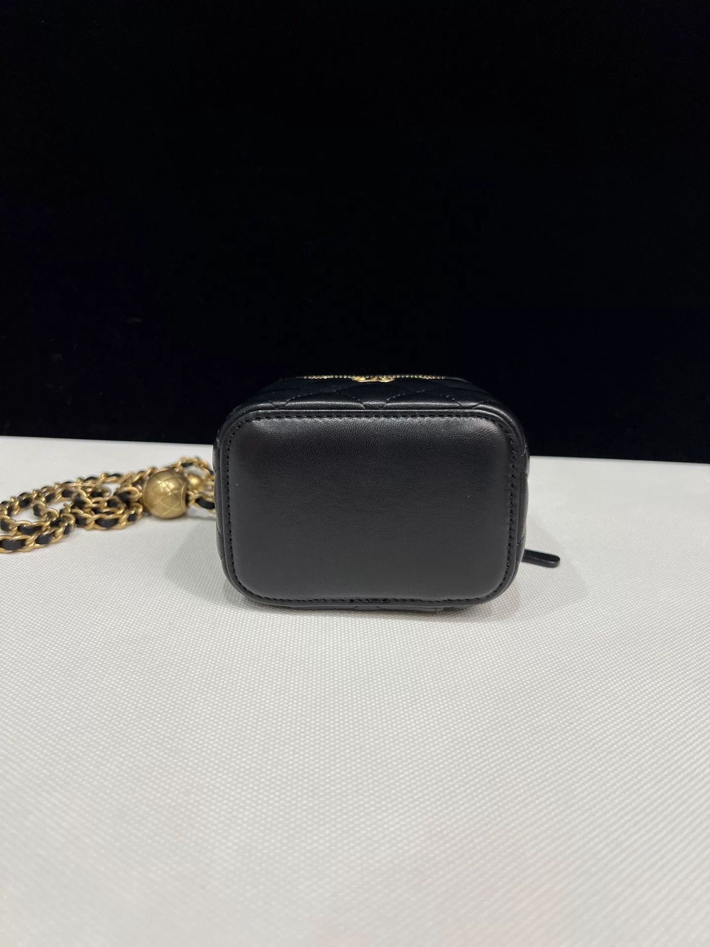 Chanel Pre-loved Bag Very good condition Size ONE SIZE - 6 Thumbnail