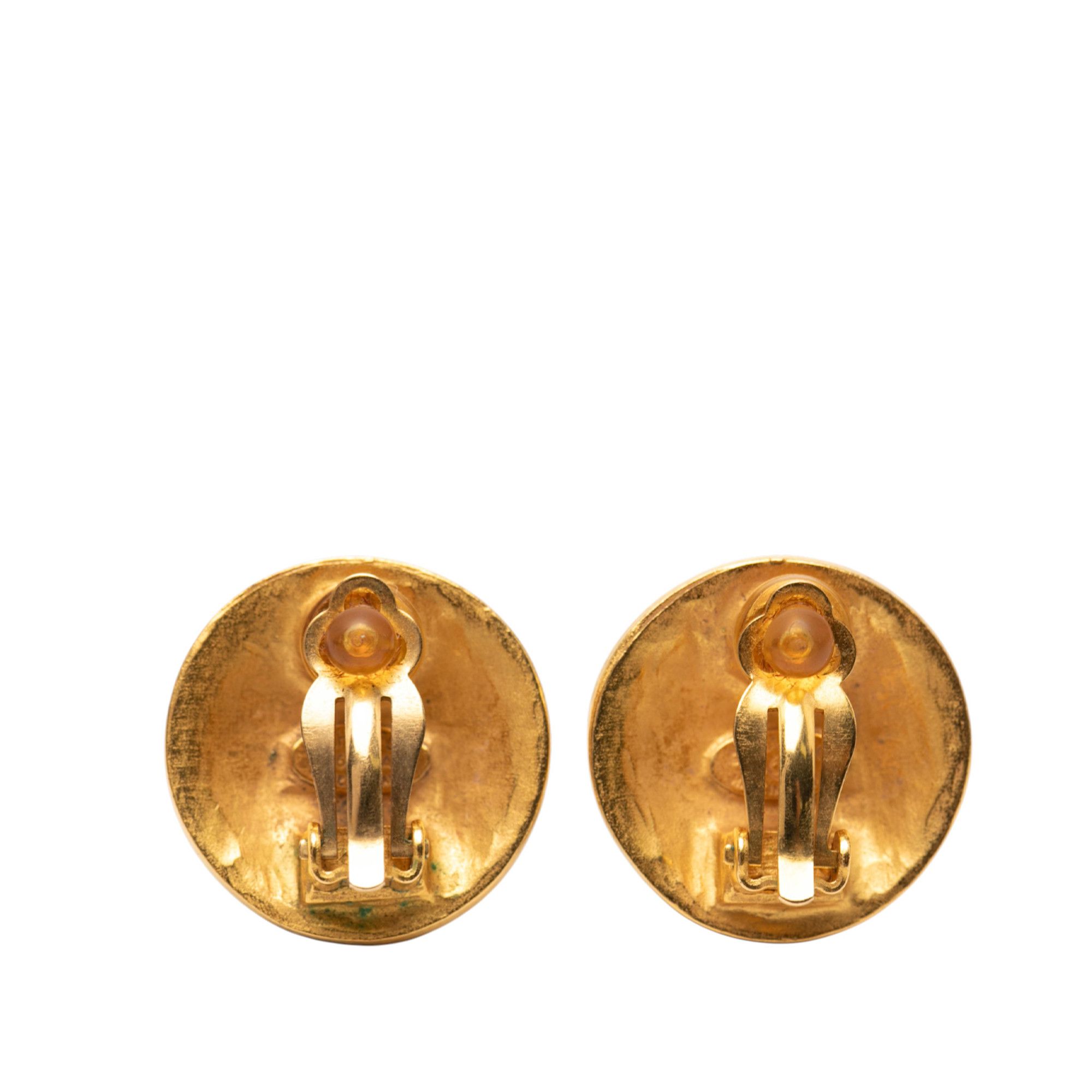 Chanel Chanel Gold Plated CC Grapevine Round Clip on Earrings Size ONE SIZE - 2 Thumbnail