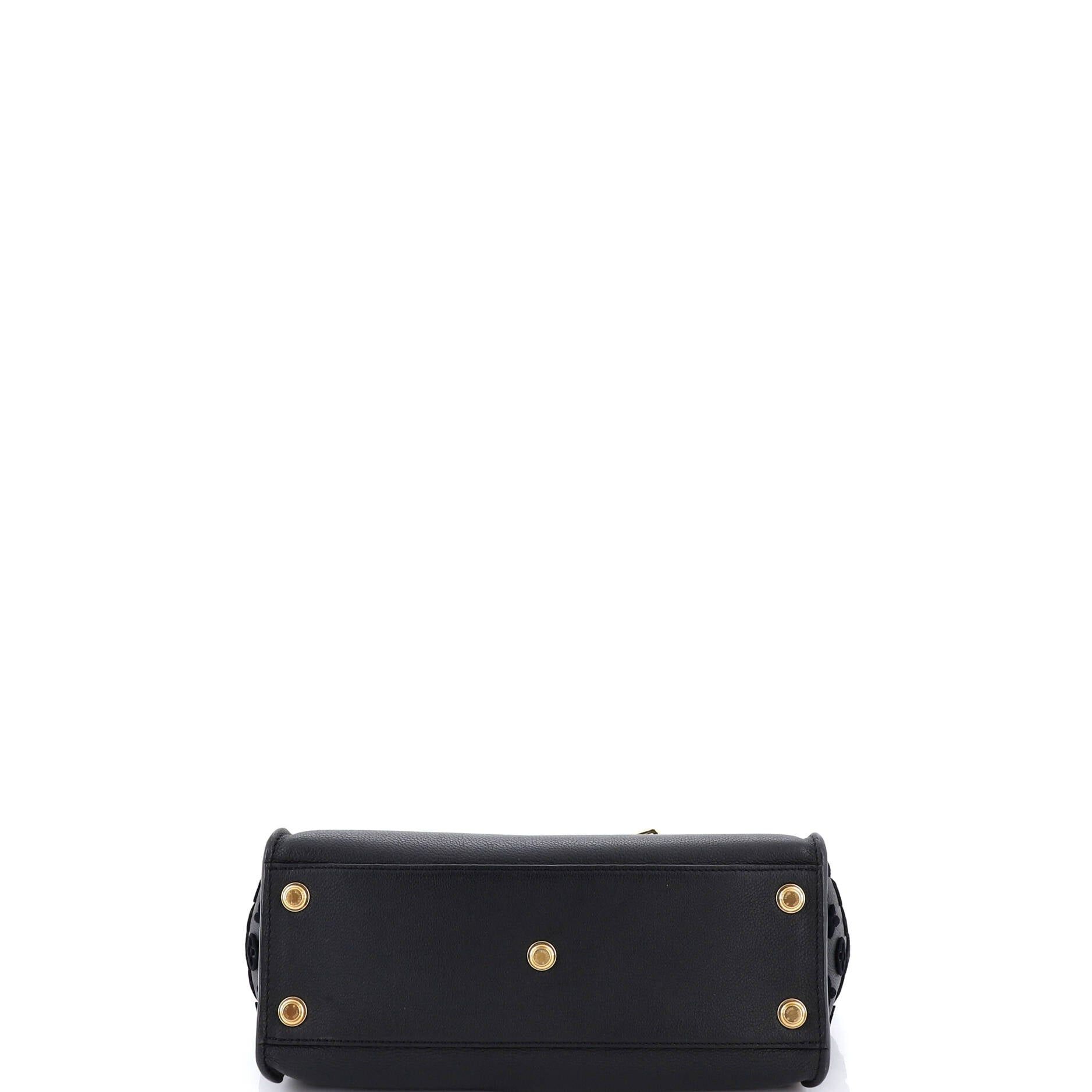 Louis Vuitton On My Side Tote Size ONE SIZE - 4 Thumbnail