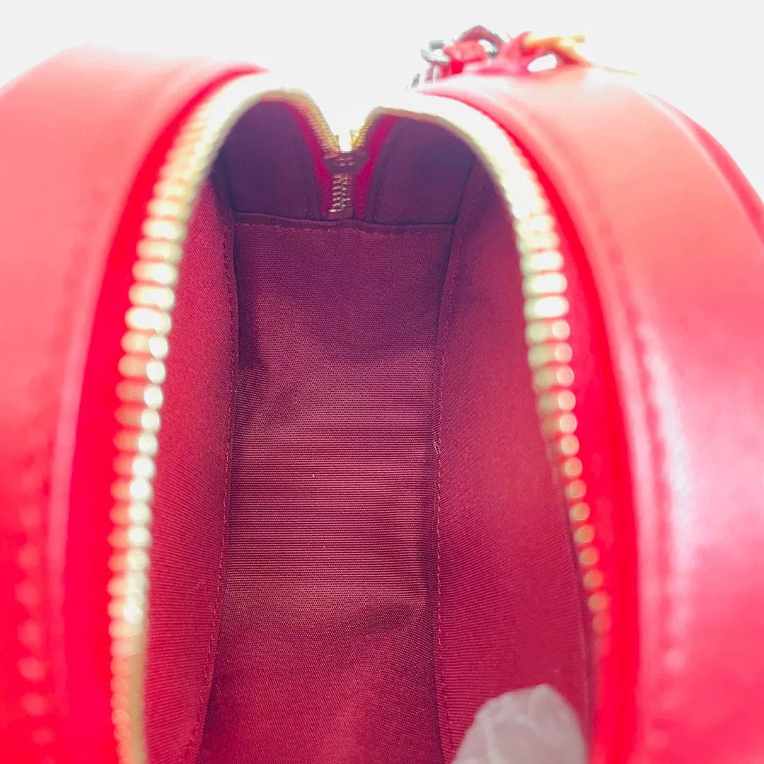 Chanel Pre-loved Bag Very good condition Size ONE SIZE - 4 Thumbnail