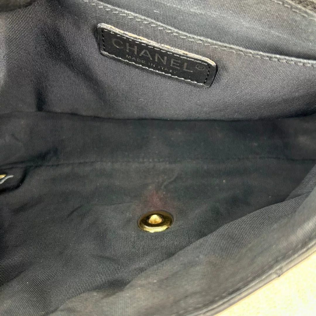 Chanel Pre-loved Bag Very good condition Size ONE SIZE - 4 Thumbnail