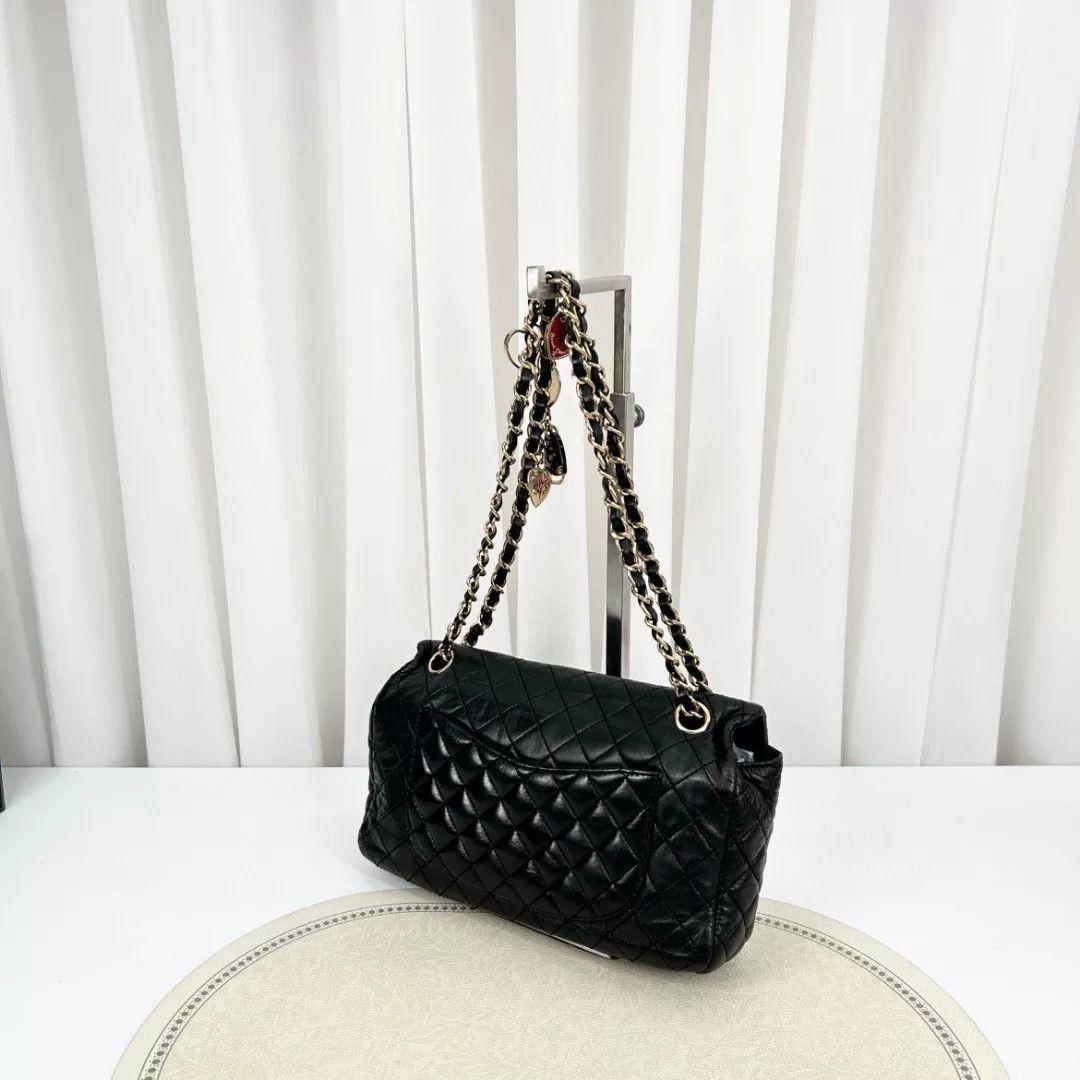 Chanel Pre-loved Bag Very good condition Size ONE SIZE - 3 Thumbnail