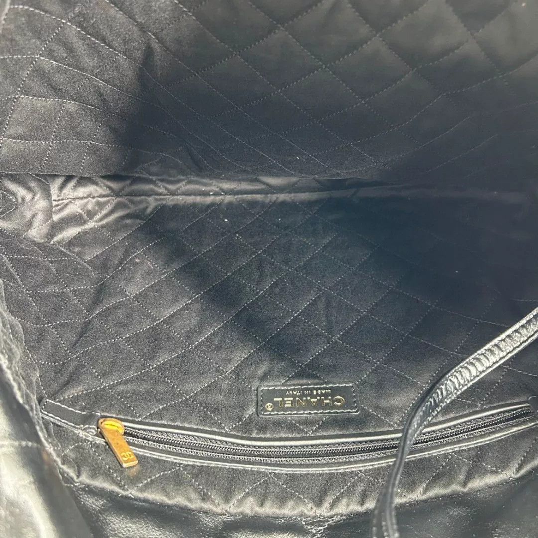 Chanel Pre-loved Bag Very good condition Size ONE SIZE - 4 Thumbnail