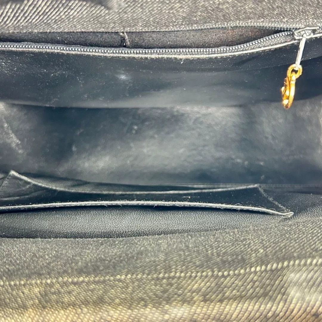 Chanel Pre-loved Bag Very good condition Size ONE SIZE - 3 Thumbnail