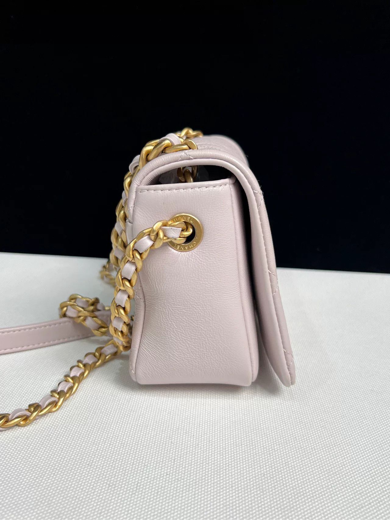 Chanel Pre-loved Bag Very good condition Size ONE SIZE - 4 Thumbnail