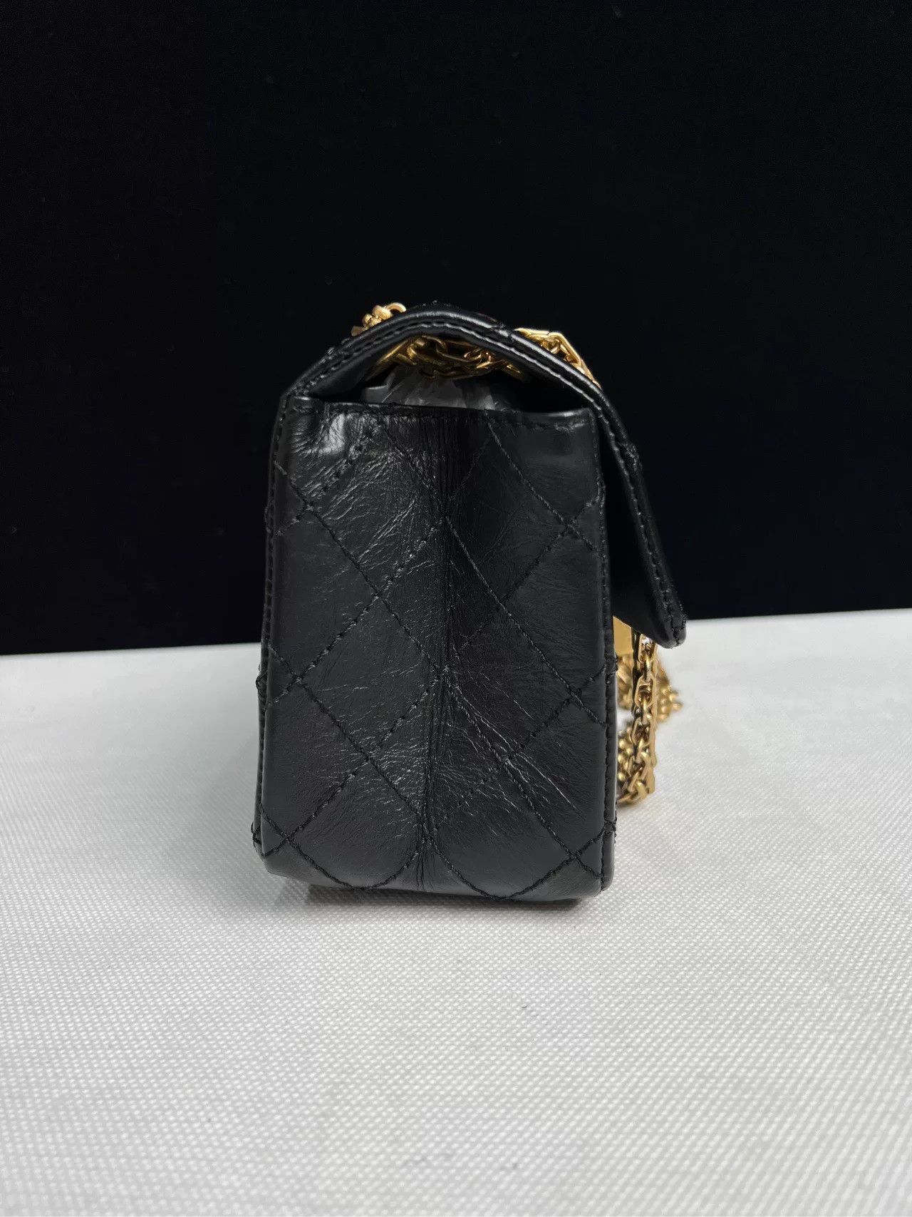 Chanel Pre-loved Bag Very good condition Size ONE SIZE - 4 Thumbnail