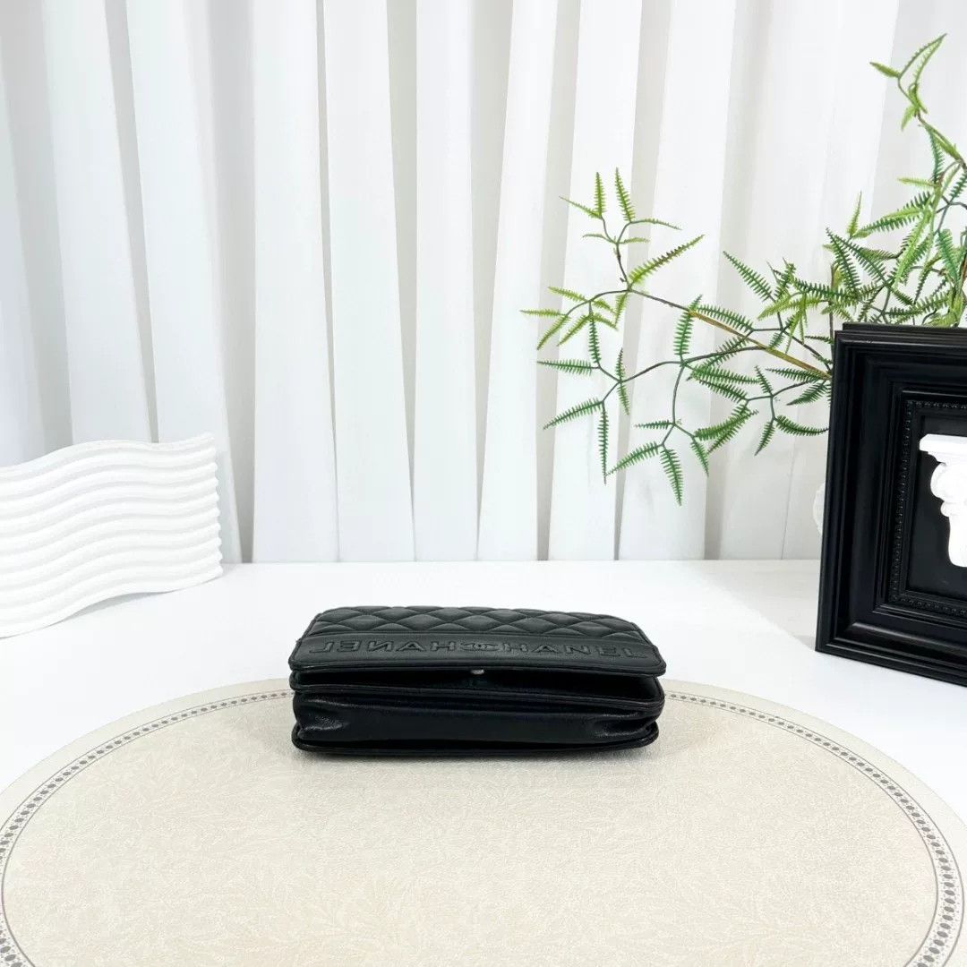 Chanel Pre-loved Bag Very good condition Size ONE SIZE - 3 Thumbnail