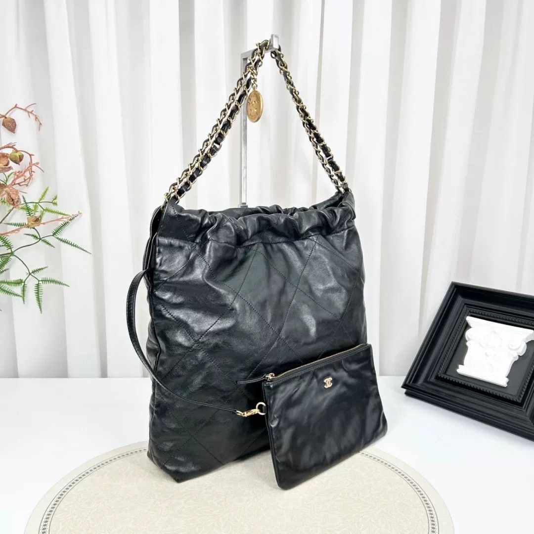 Chanel Pre-loved Bag Very good condition Size ONE SIZE - 2 Thumbnail
