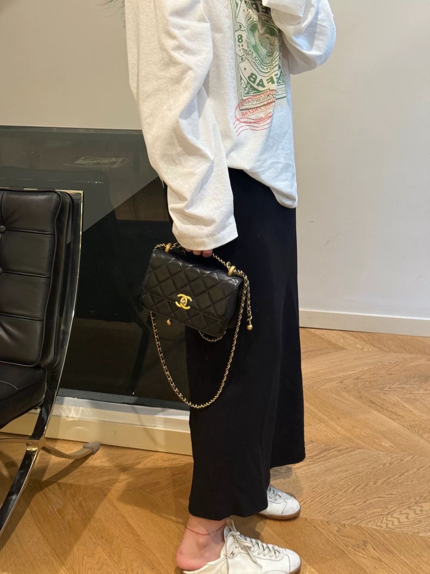 Chanel Pre-loved Bag Very good condition Size ONE SIZE - 9 Thumbnail