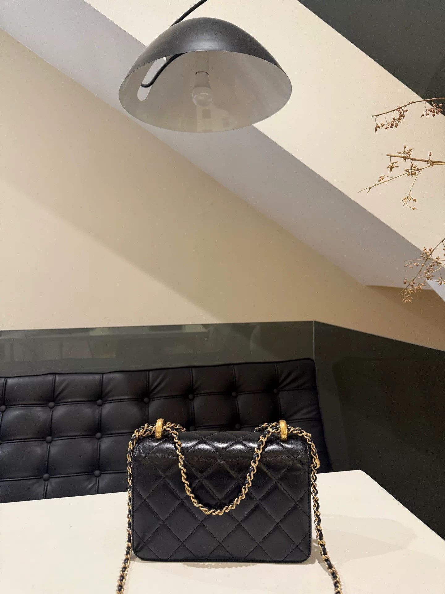 Chanel Pre-loved Bag Very good condition Size ONE SIZE - 4 Thumbnail
