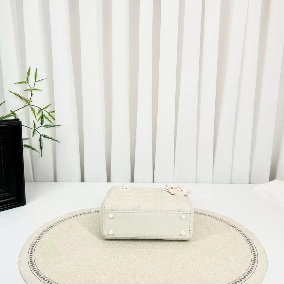 Dior Pre-loved Bag Very good condition Size ONE SIZE - 3 Thumbnail