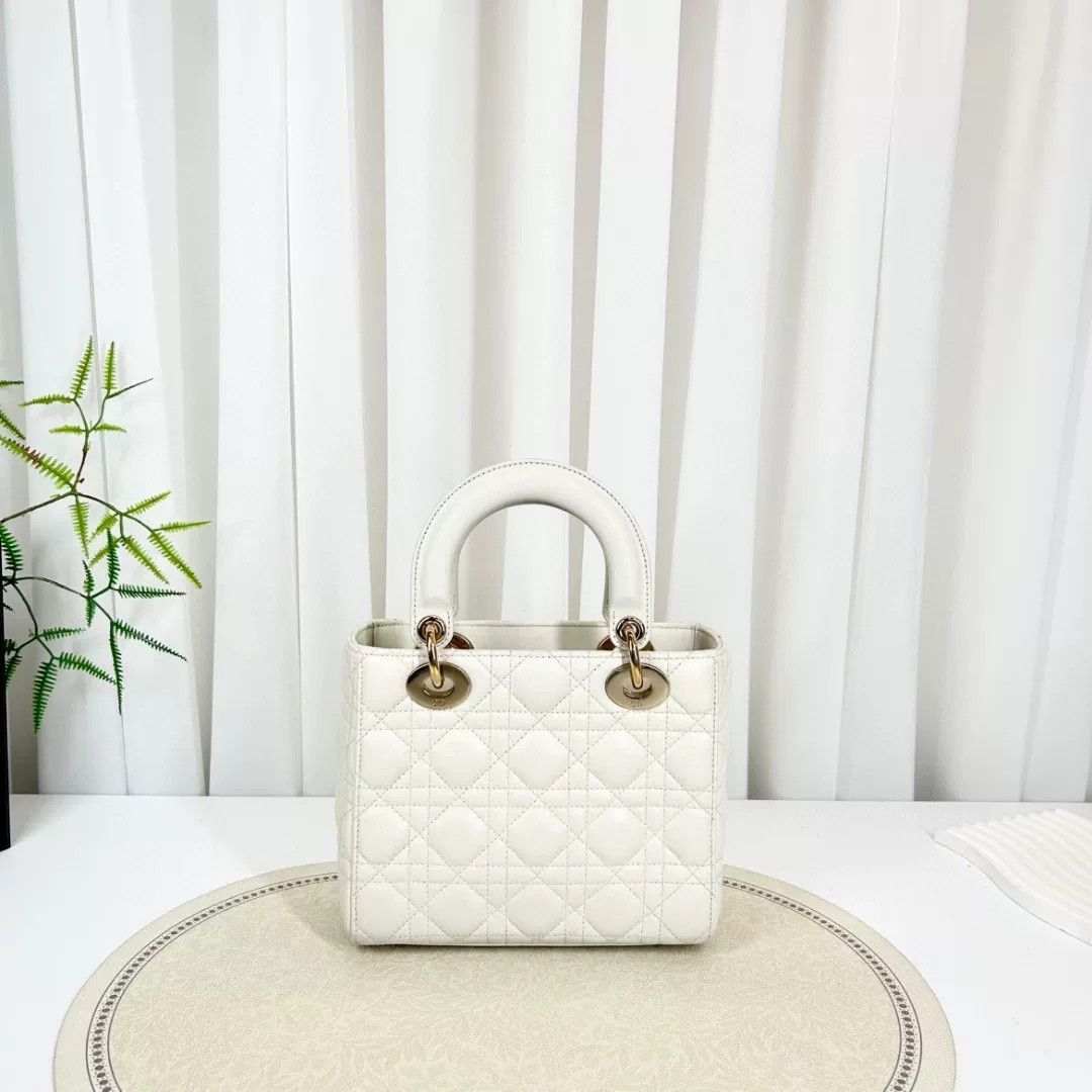 Dior Pre-loved Bag Very good condition Size ONE SIZE - 2 Thumbnail