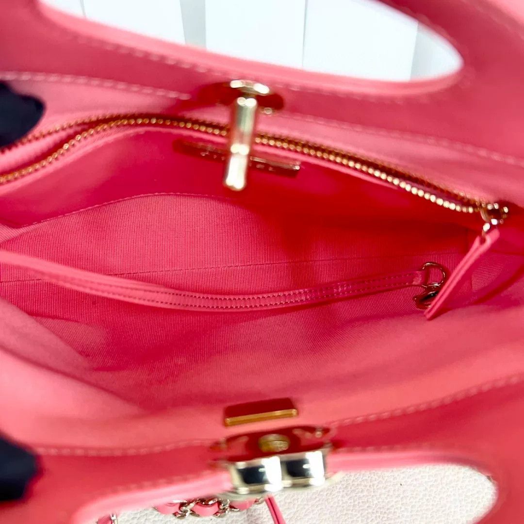Chanel Pre-loved Bag Very good condition Size ONE SIZE - 3 Thumbnail