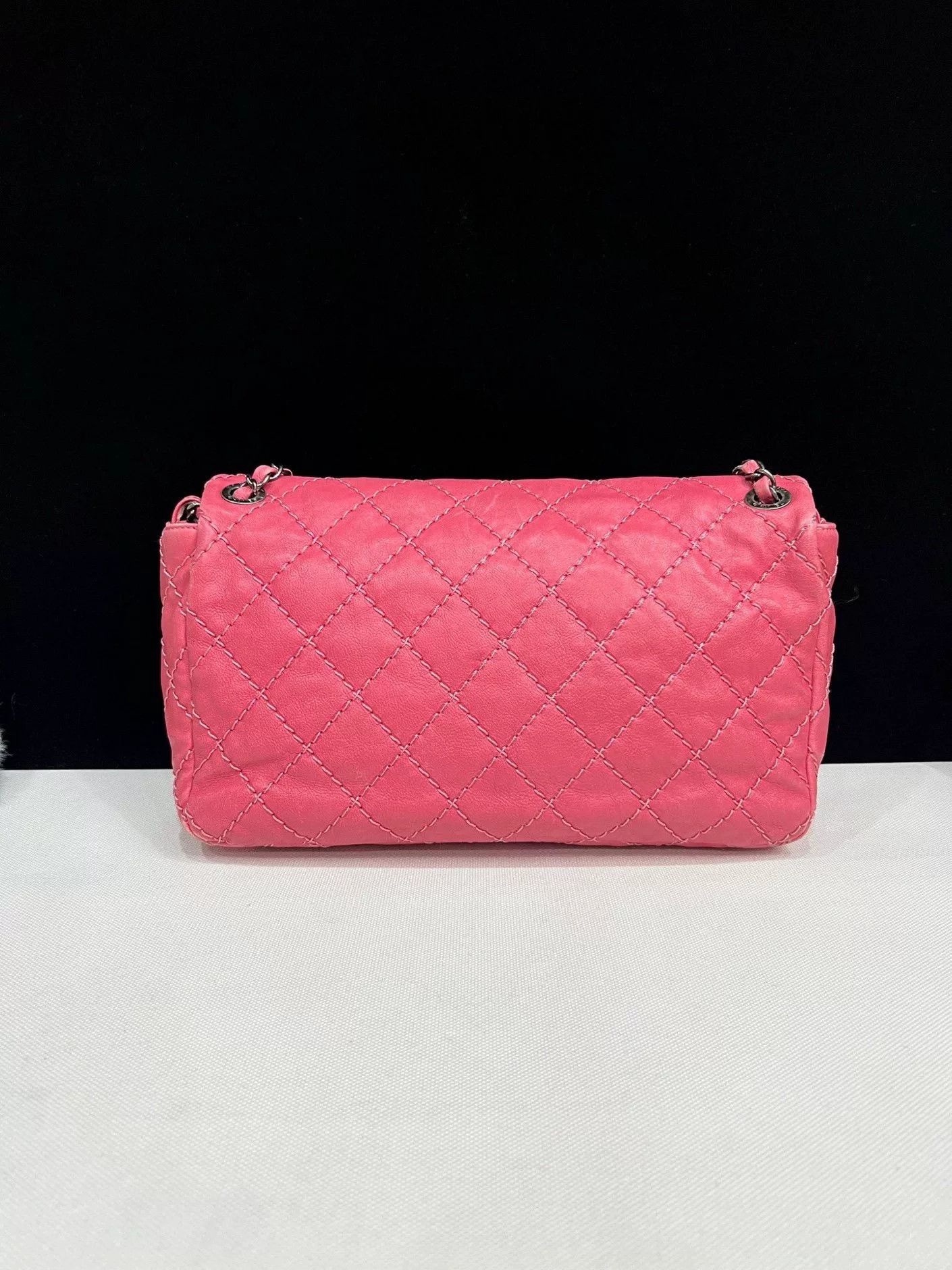 Chanel Pre-loved Bag Very good condition Size ONE SIZE - 2 Thumbnail