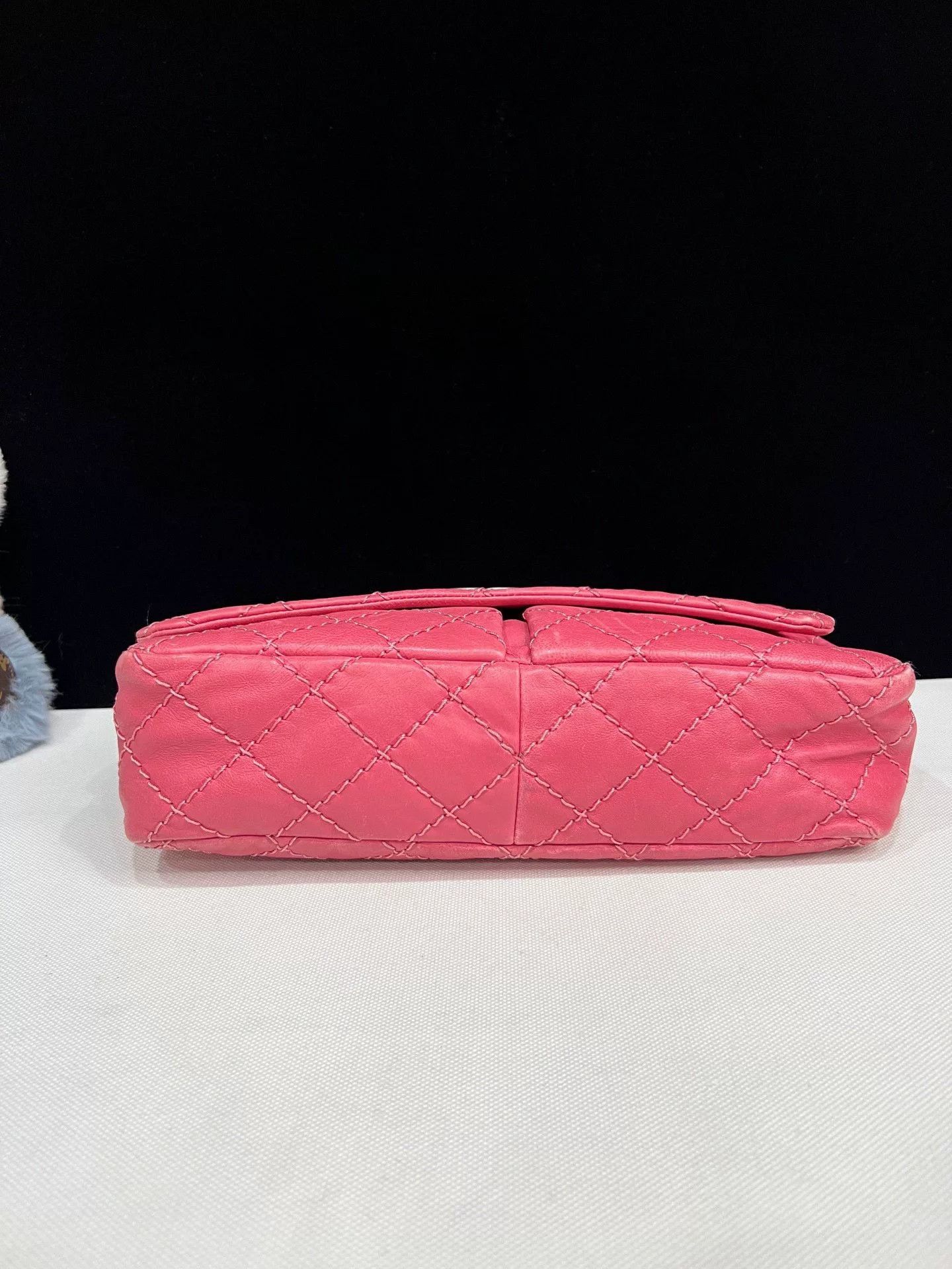Chanel Pre-loved Bag Very good condition Size ONE SIZE - 5 Thumbnail