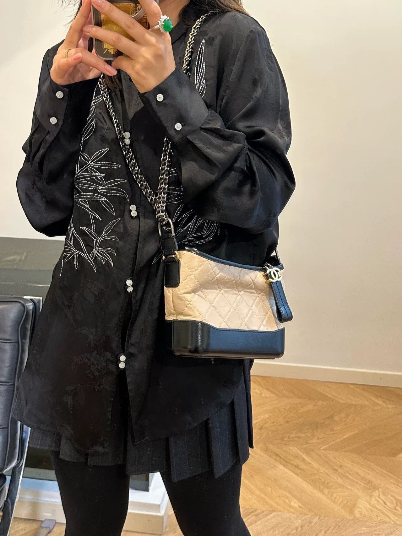Chanel Pre-loved Bag Very good condition Size ONE SIZE - 8 Thumbnail