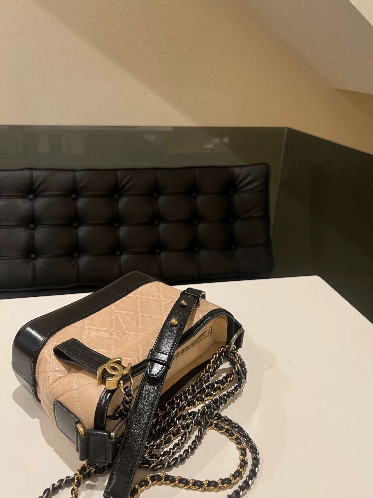 Chanel Pre-loved Bag Very good condition Size ONE SIZE - 6 Thumbnail