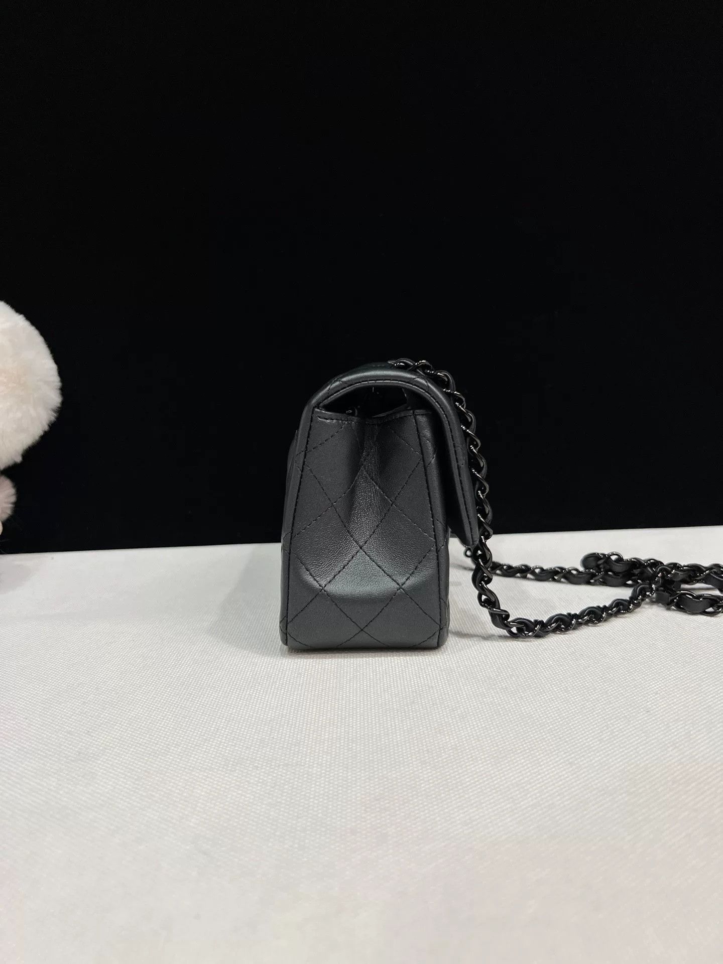 Chanel Pre-loved Bag Very good condition Size ONE SIZE - 5 Thumbnail