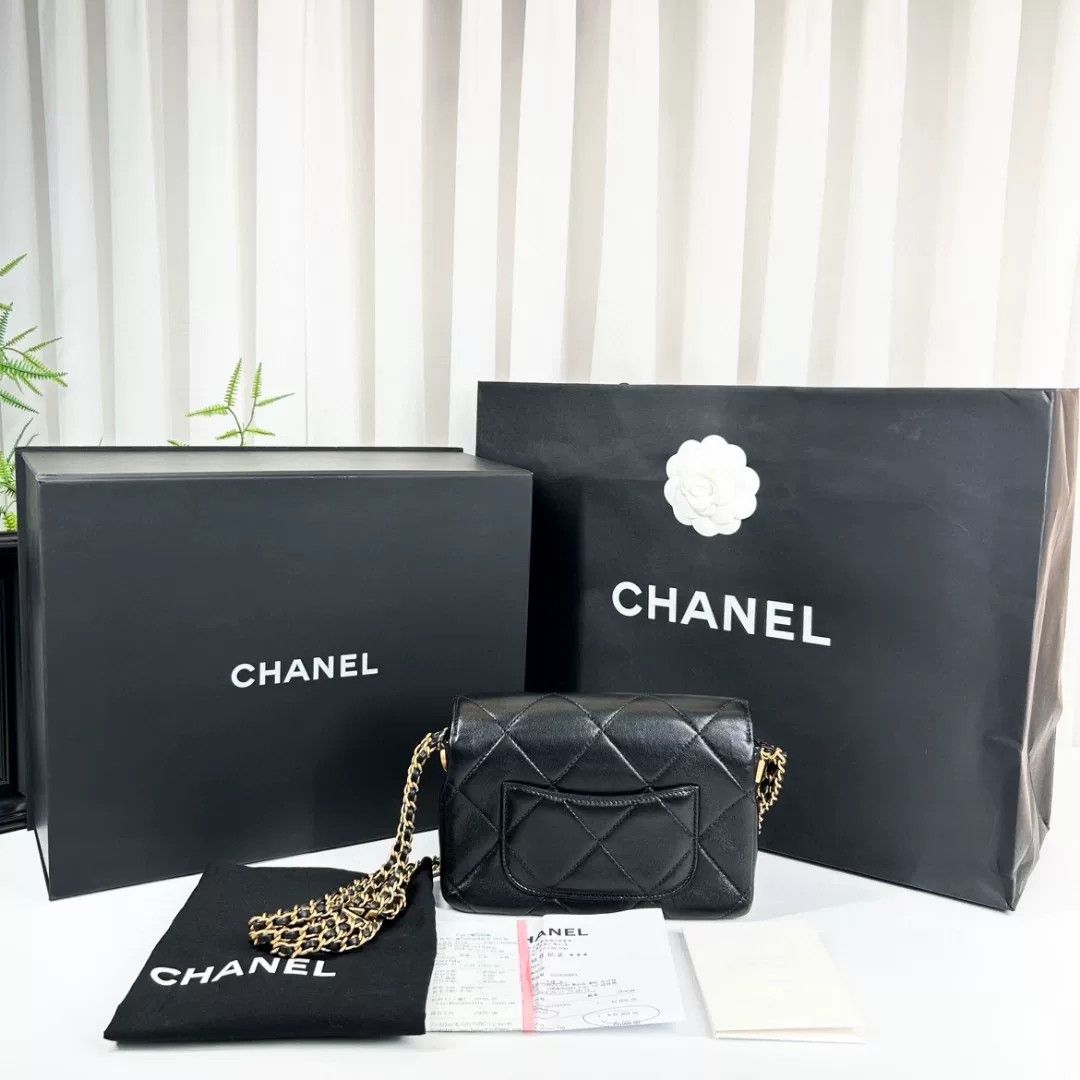 Chanel Pre-loved Bag Very good condition Size ONE SIZE - 2 Thumbnail