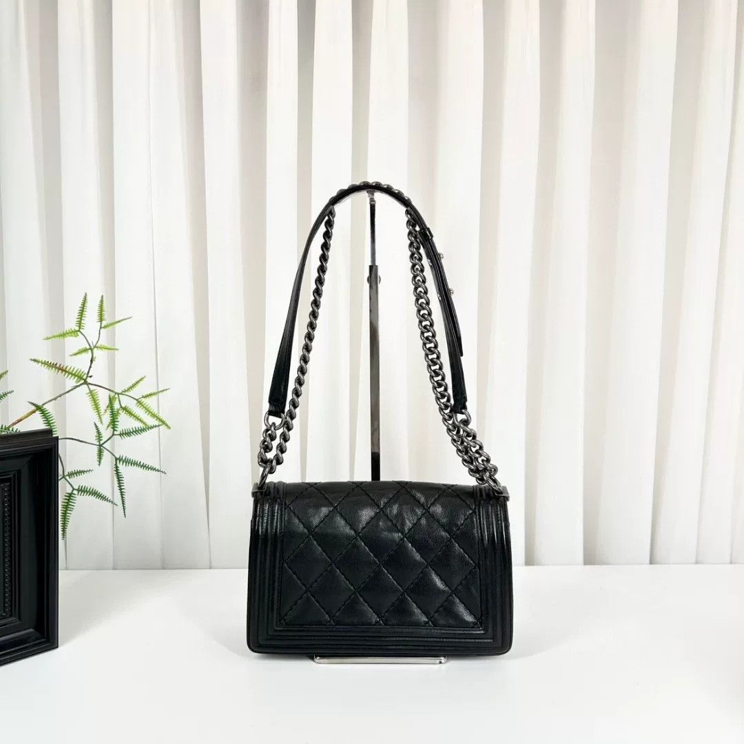 Chanel Pre-loved Bag Very good condition Size ONE SIZE - 2 Thumbnail