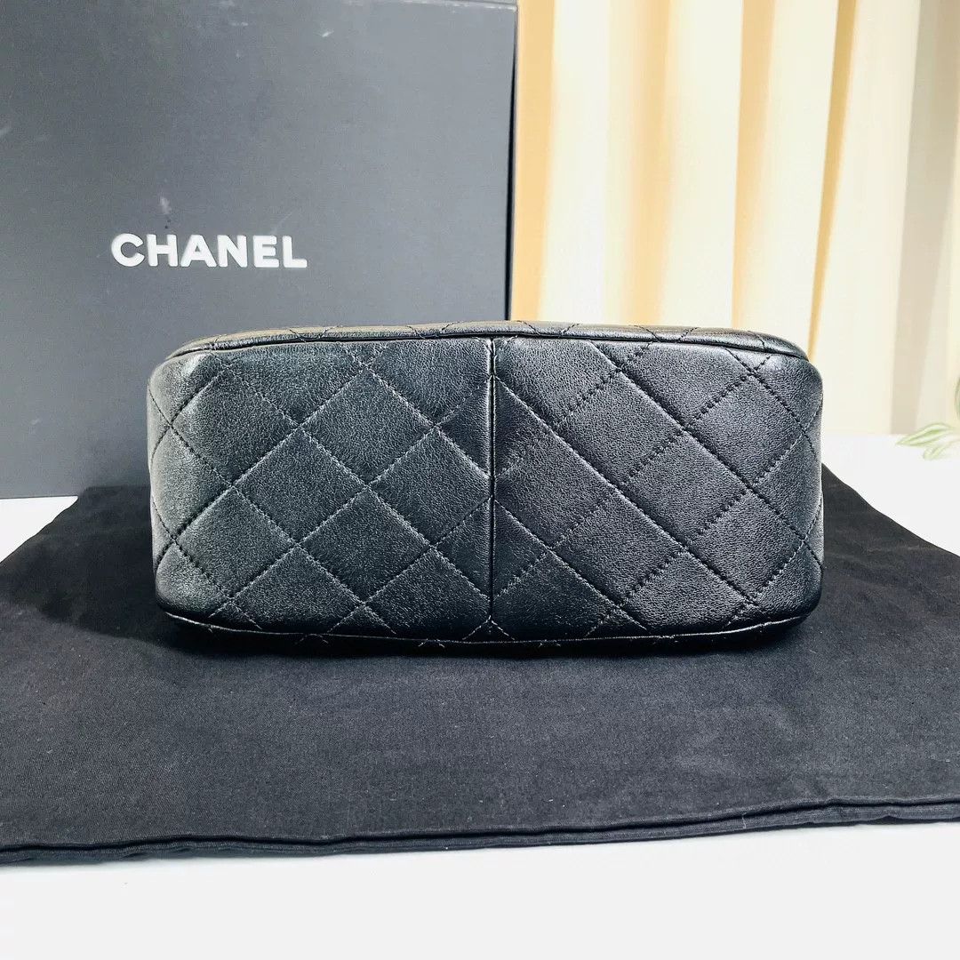 Chanel Pre-loved Bag Very good condition Size ONE SIZE - 3 Thumbnail