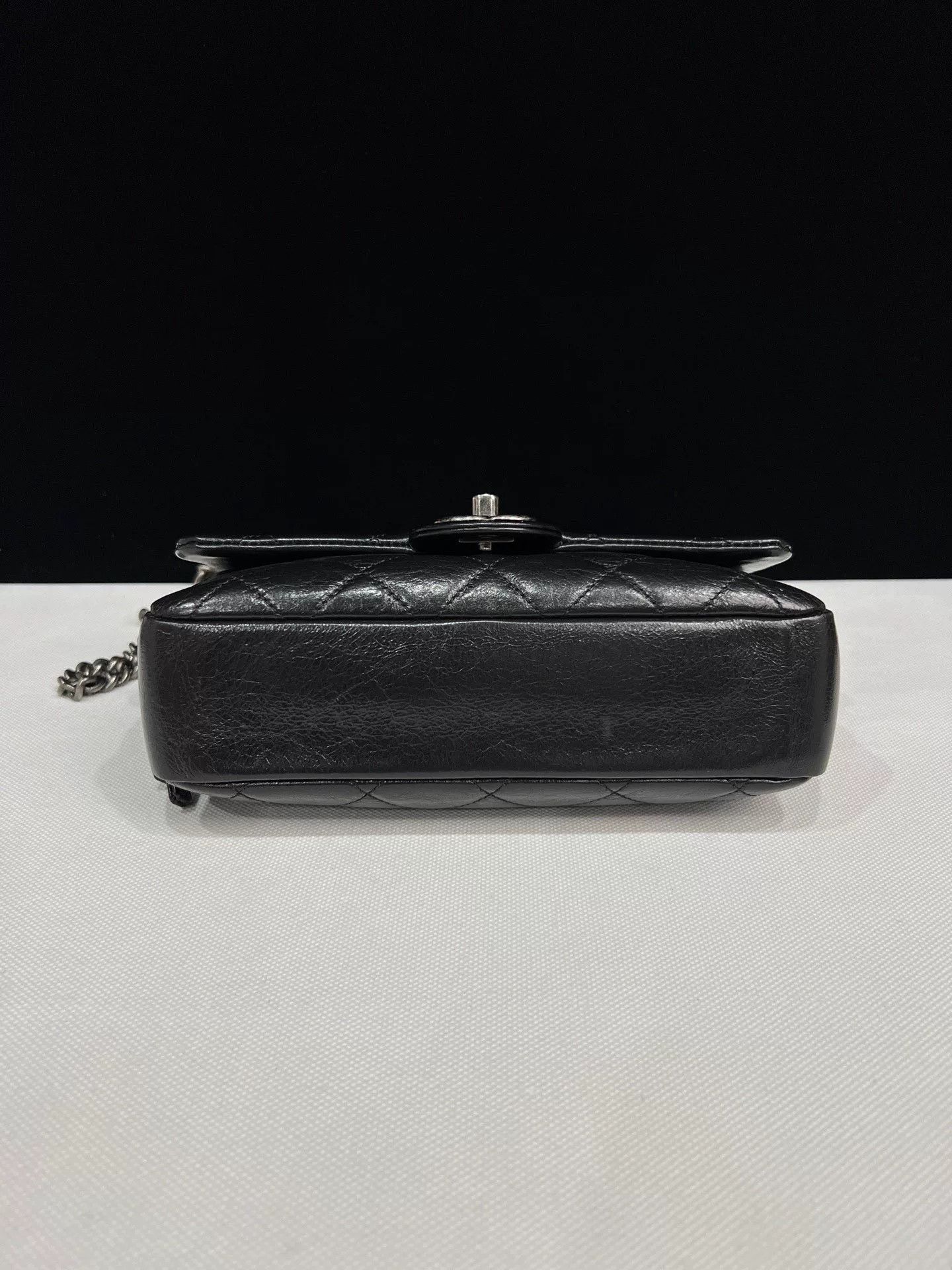 Chanel Pre-loved Bag Very good condition Size ONE SIZE - 5 Thumbnail