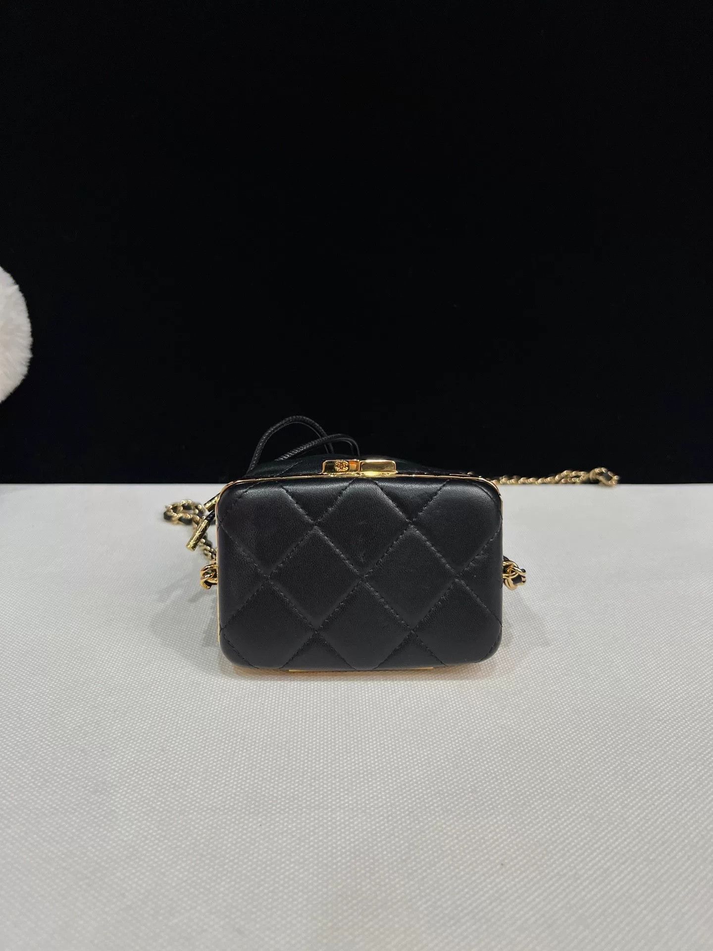 Chanel Pre-loved Bag Very good condition Size ONE SIZE - 6 Thumbnail