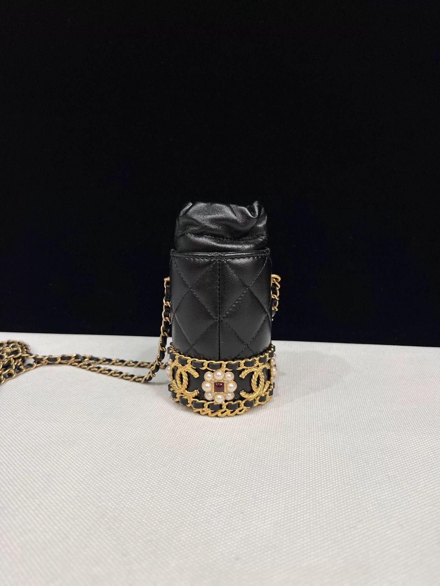 Chanel Pre-loved Bag Very good condition Size ONE SIZE - 3 Thumbnail