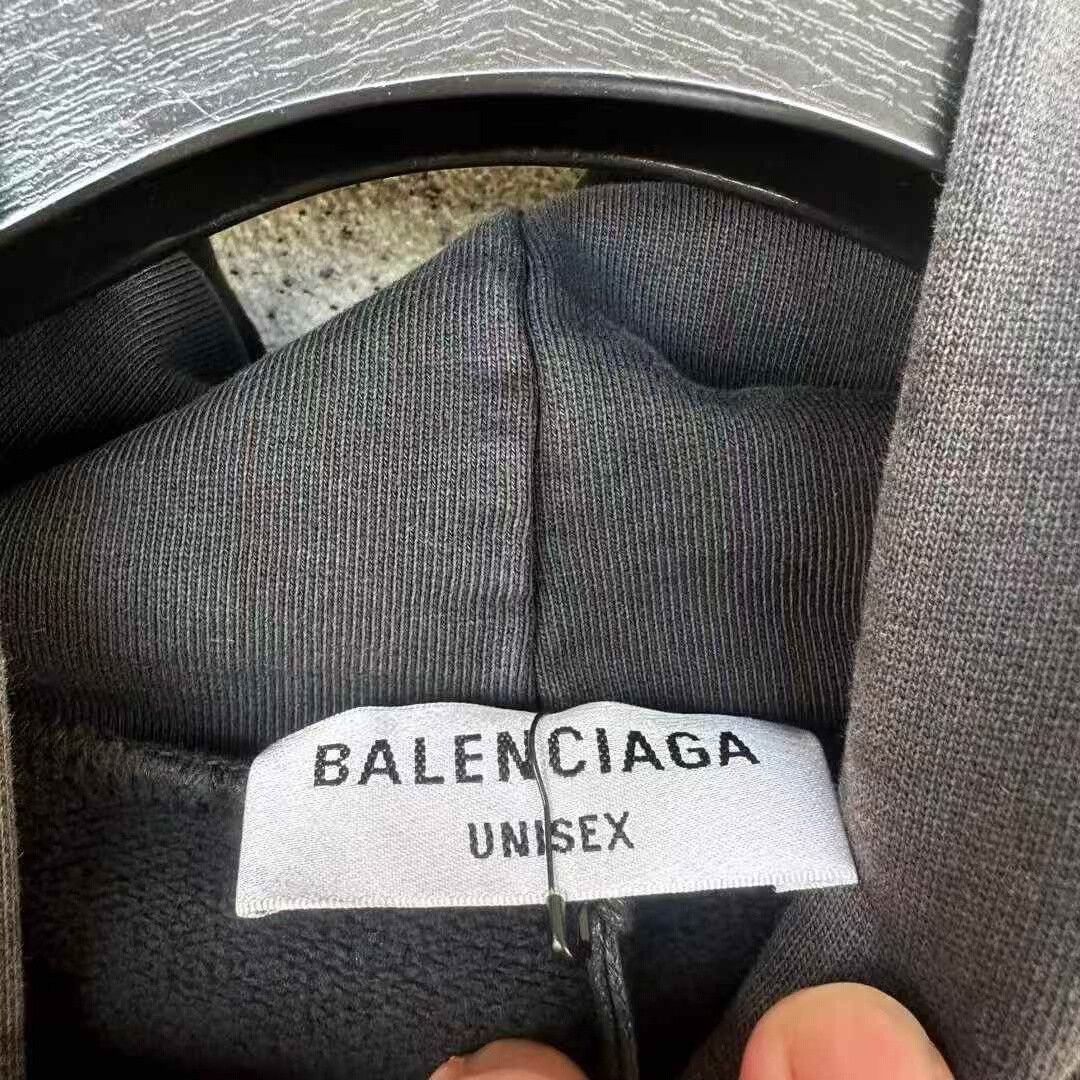 Balenciaga Balenciaga Bat Sweater OS XXS Size XXS / US 00 / IT 34 - 2 Thumbnail