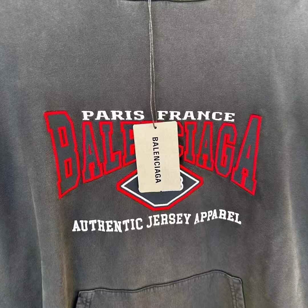 Balenciaga Balenciaga Bat Sweater OS XXS Size XXS / US 00 / IT 34 - 3 Thumbnail