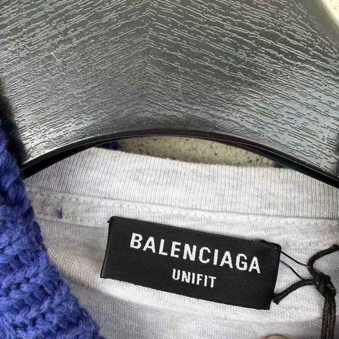 Balenciaga Balenciaga Distressed Layered Coke Sweater Size XS / US 0-2 / IT 36-38 - 2 Thumbnail