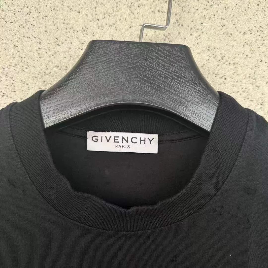 Givenchy Givenchy New Large Hole Short Sleeve Size XXS / US 00 / IT 34 - 2 Thumbnail