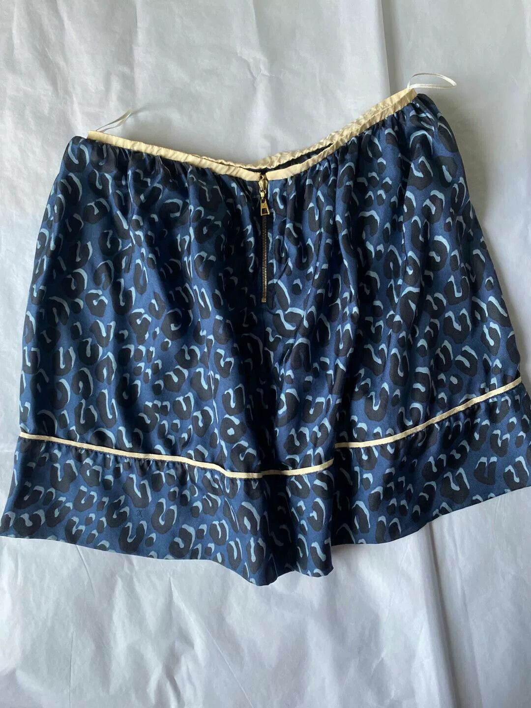 Louis Vuitton LV Silk Skirt Size 34" / US 12 / IT 48 - 3 Thumbnail