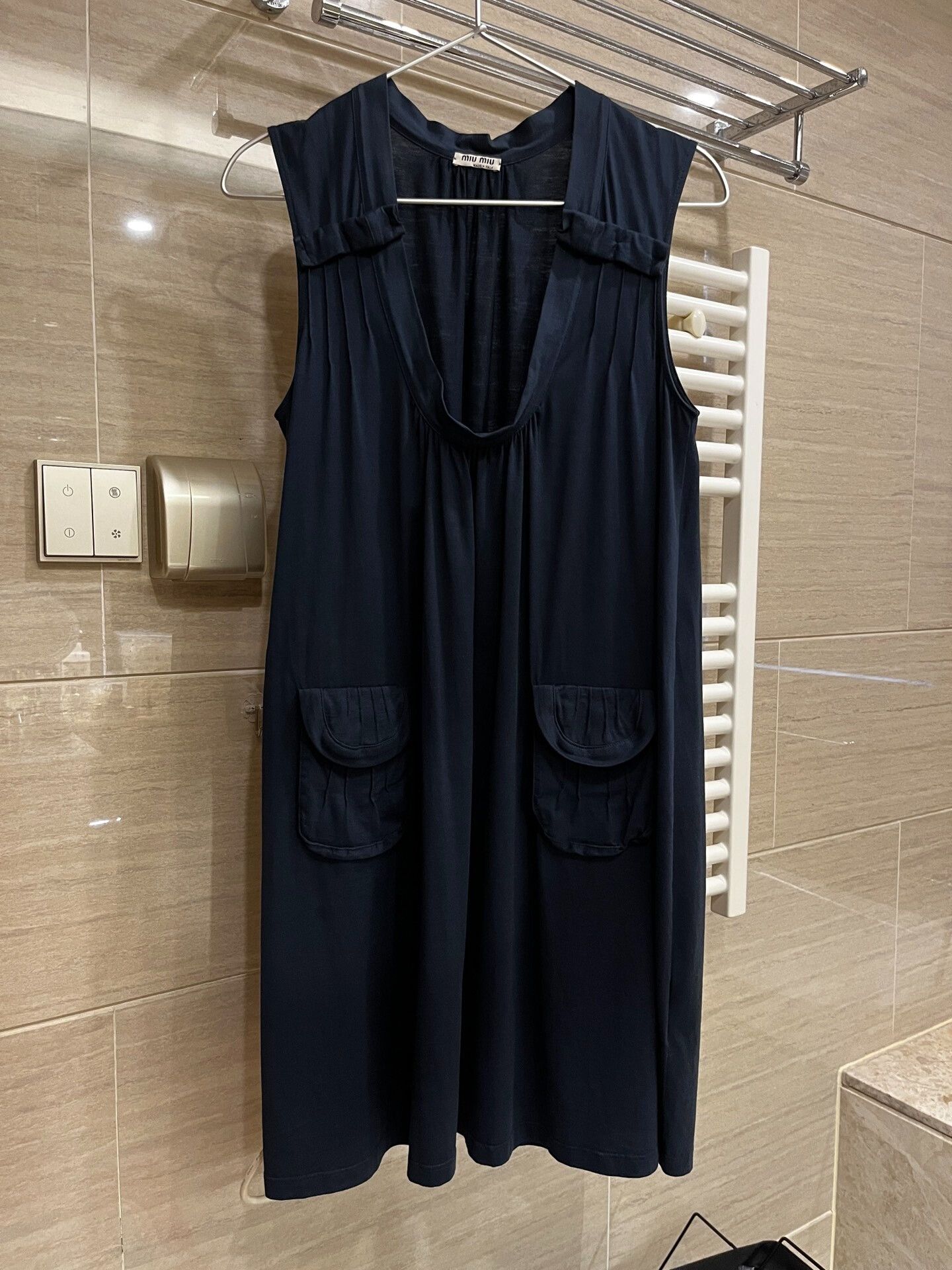 Miu Miu Miumiu XS Loose Vest Dress Size XS / US 0-2 / IT 36-38 - 2 Thumbnail