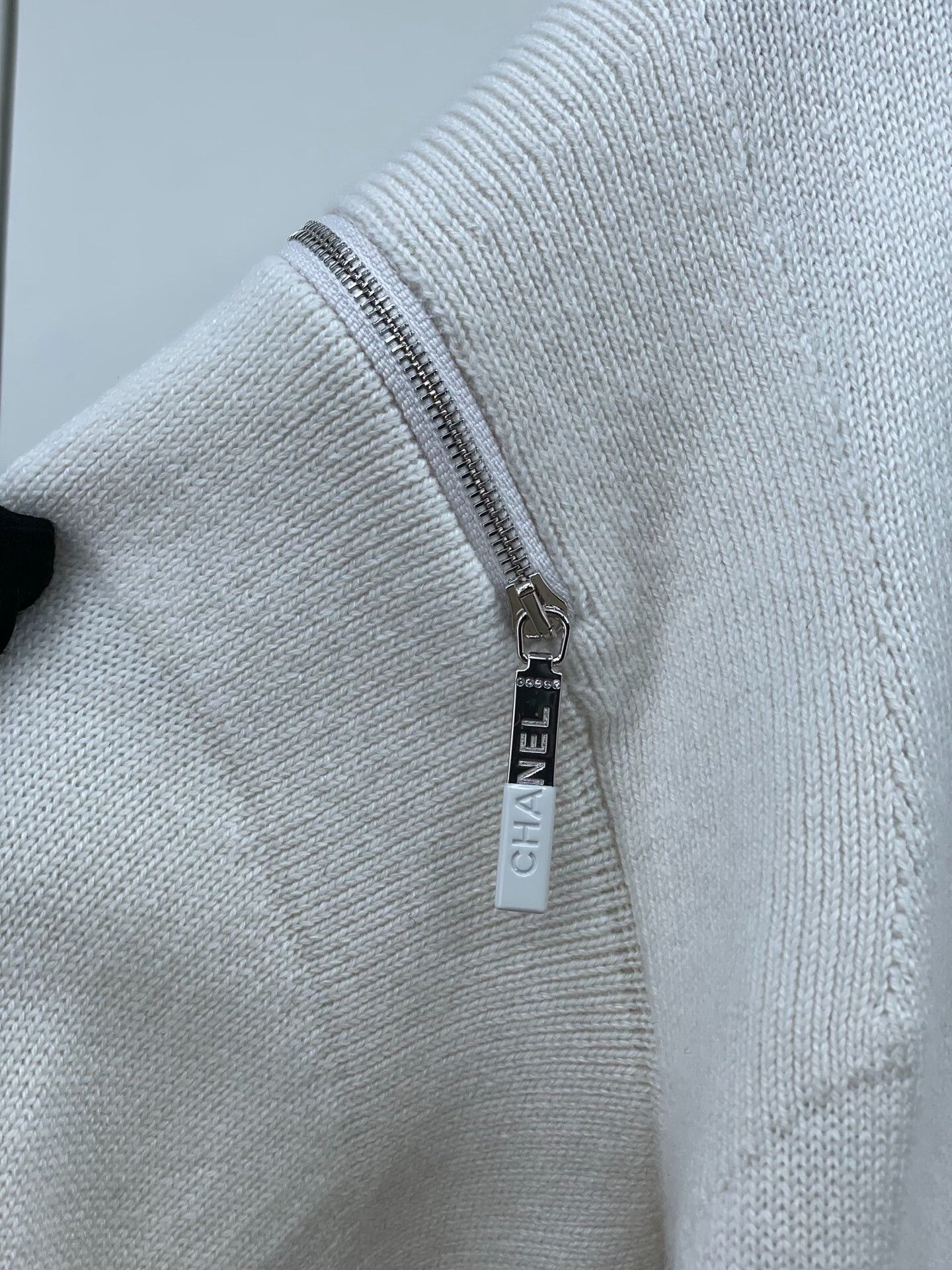 Chanel Chanel 25P Cashmere Knit Coat Size XXS / US 00 / IT 34 - 4 Thumbnail