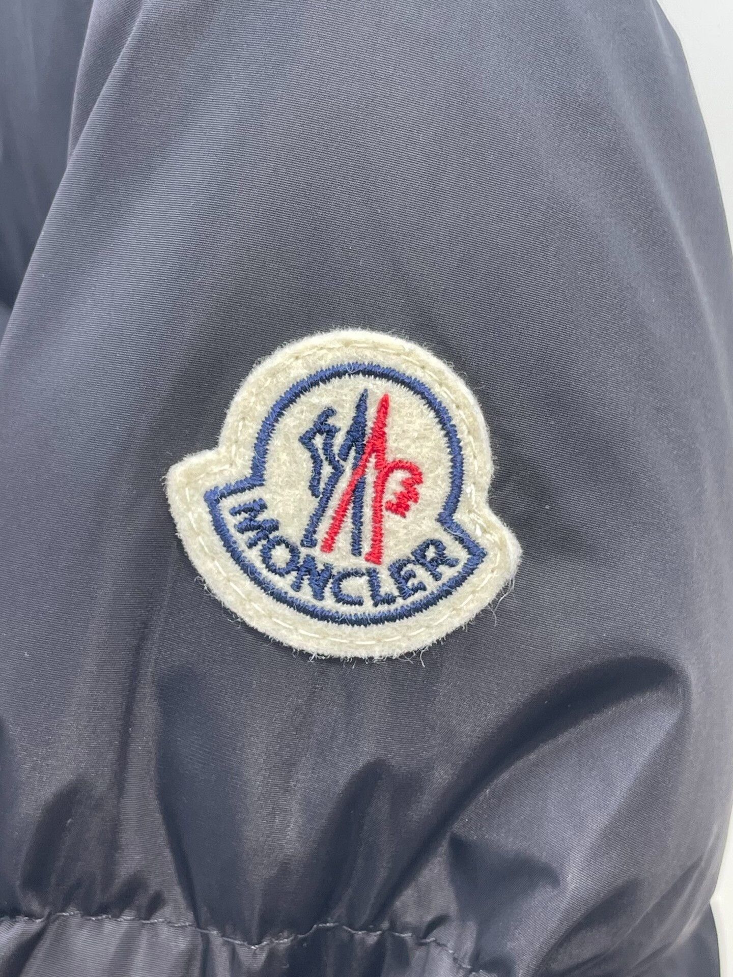 Moncler Moncler Black Slim Down Jacket Size L / US 10 / IT 46 - 4 Thumbnail