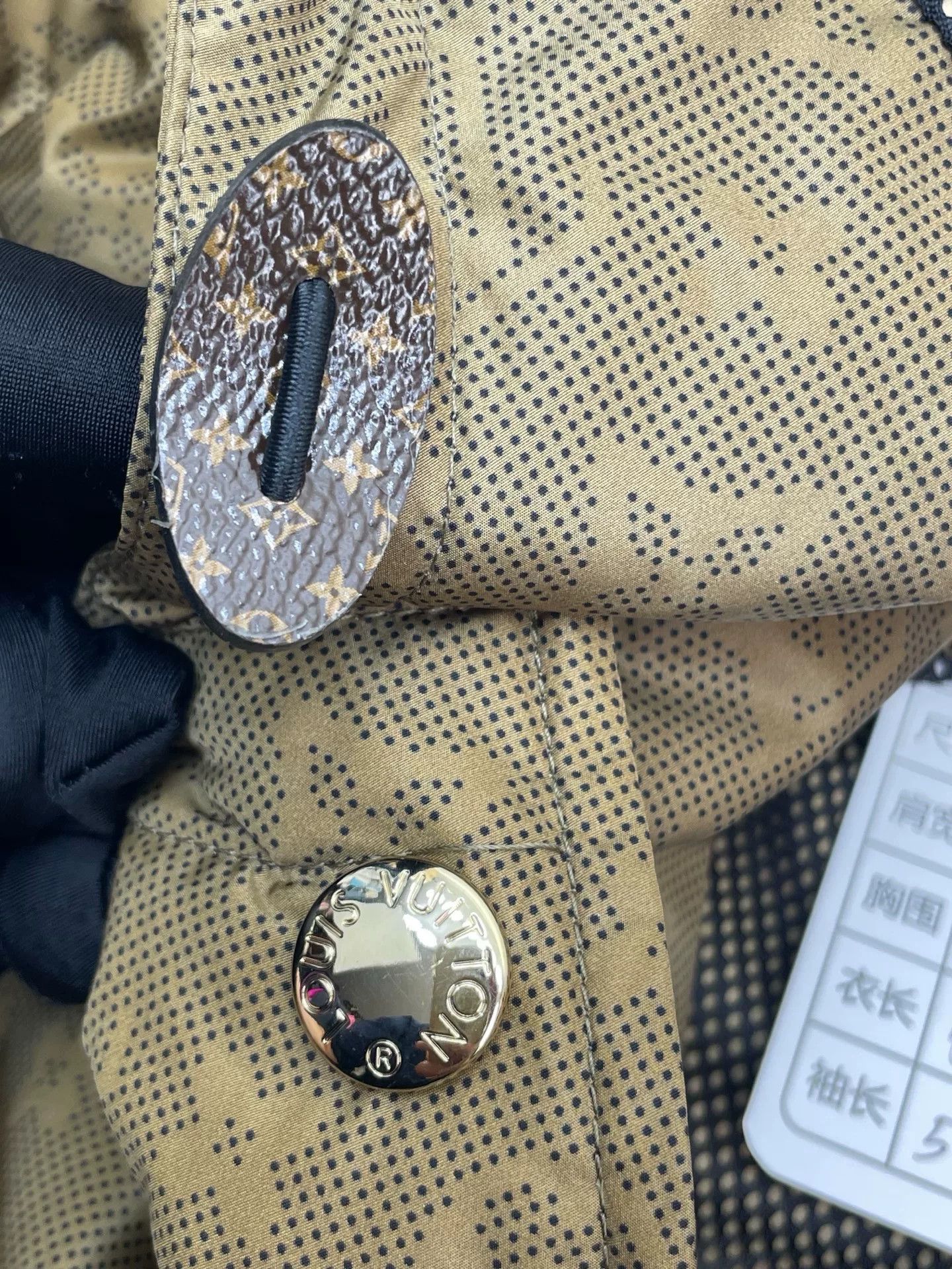 Louis Vuitton LV 2025 Monogram Puffer Jacket Size XXS / US 00 / IT 34 - 6 Thumbnail